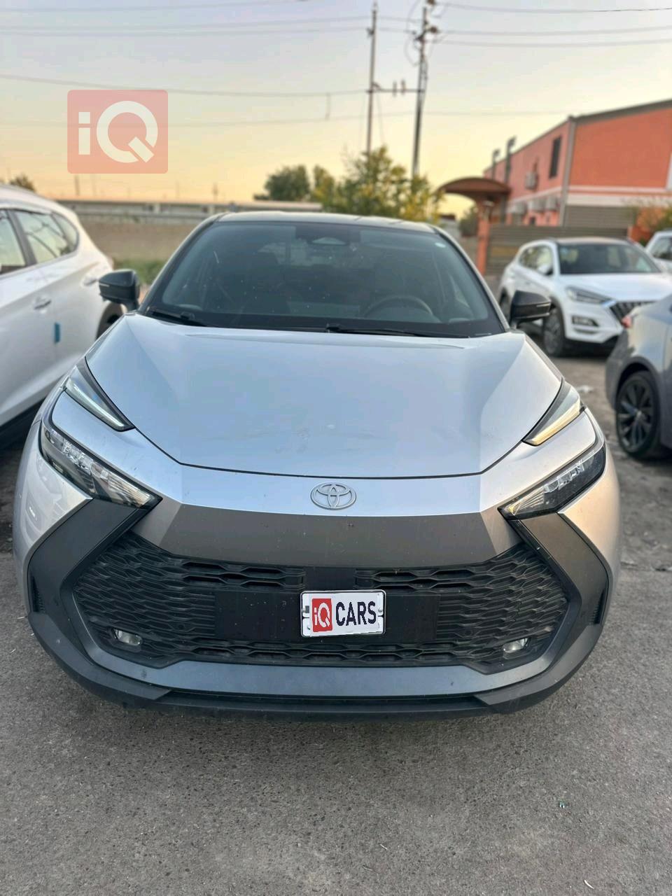 تويوتا CH-R
